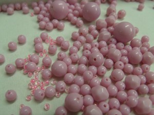  200 ROZE kunststof kralen, 3, 6, 8, 10 en 16mm