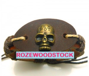 verstelbare armband van leer & hennepkoord! SKULL 'SEXPOT'