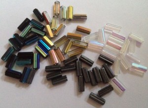  17 facet GLASstaafjes 10mm in doosje, keuze uit diverse kleuren
