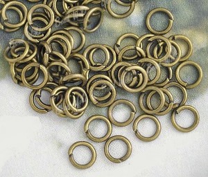 800 bronskleurige ringetjes, 4mm