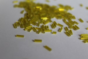 50 gram geel/groene rocailles