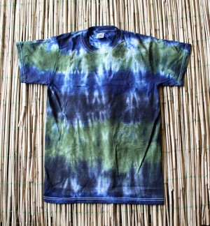Tie dyed t-shirt maat S +/- 41x62cm