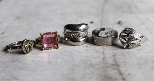 Partij van 5 mooie metalen ringen