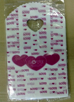 50 plastic tasjes met LOVE print 21x13cm