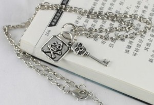 ketting met SKULL hanger van tibetaans zilver