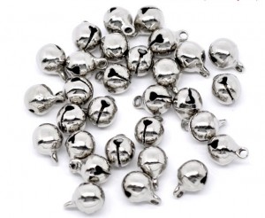 100 zilverkleurige belletjes 11x8mm